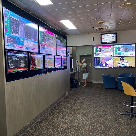 Australian Hotel ヤング エクステリア 写真
